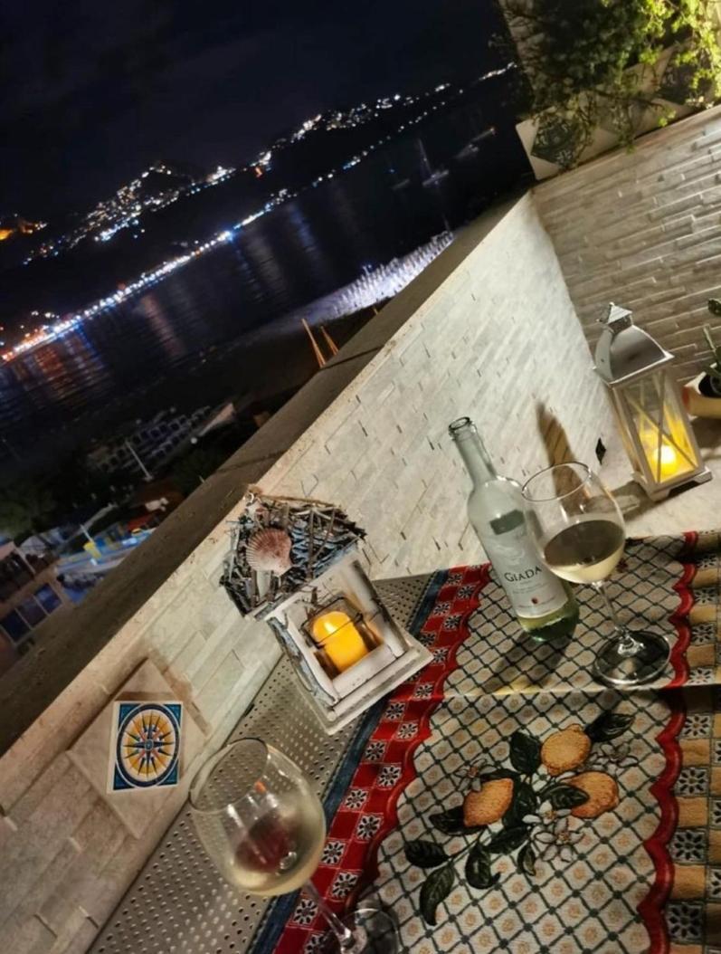 דירות גיארדיני נאקסוס Janeta Panoramic Loft מראה חיצוני תמונה
